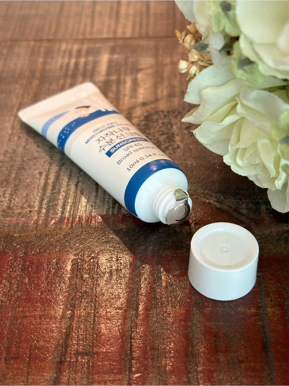 NEW Round Lab BIRCH JUICE Moisturizing UVLOCK Sunscreen with SPF 45 Mini!